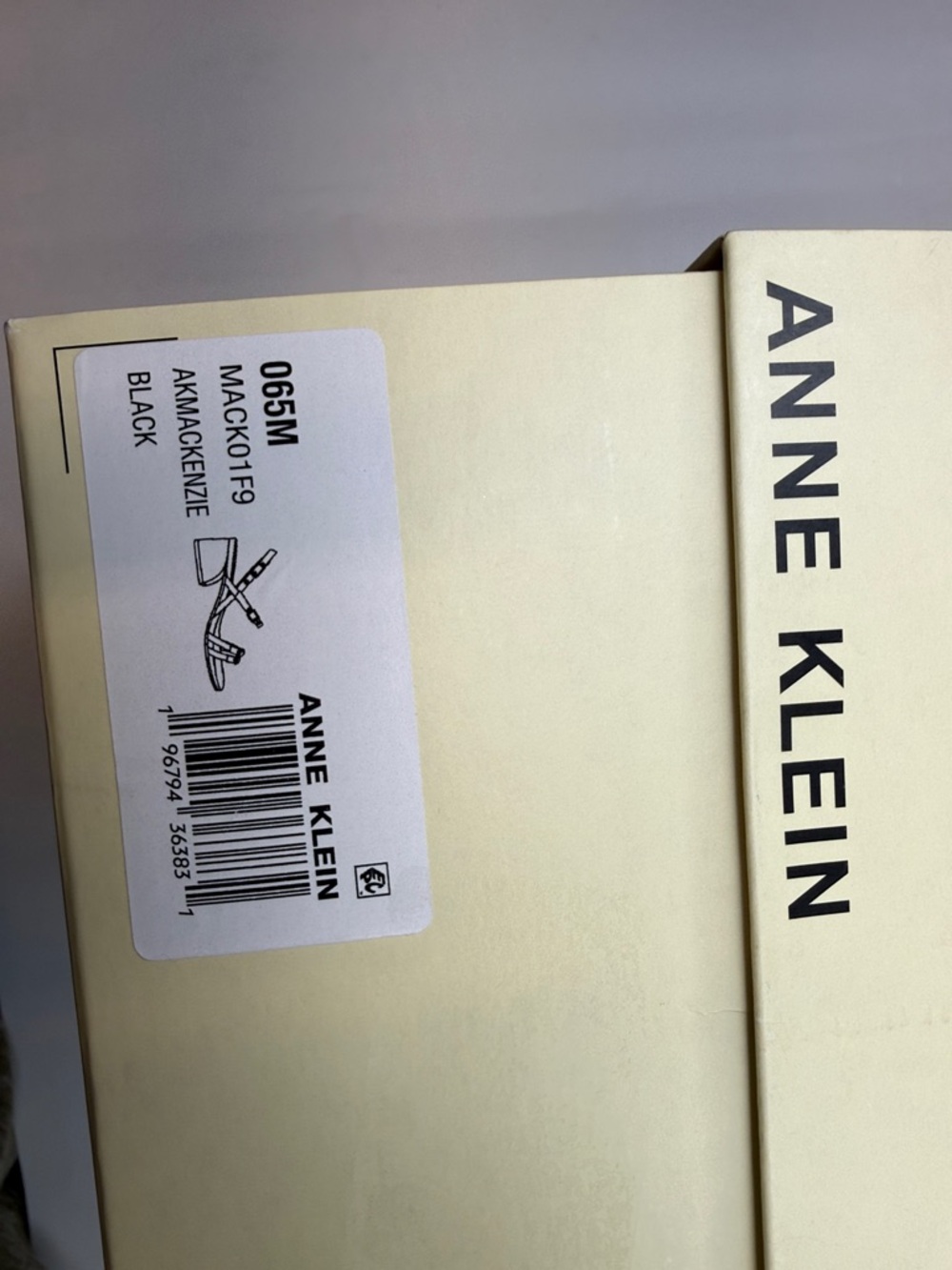 Anne Klein Women's Mackenzie Strappy Buckle Block Heel Dress Sandals- Size 6.5 - Picture 5 of 10